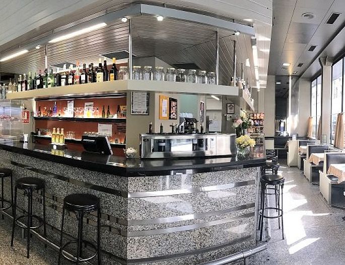 Bar-cafetería